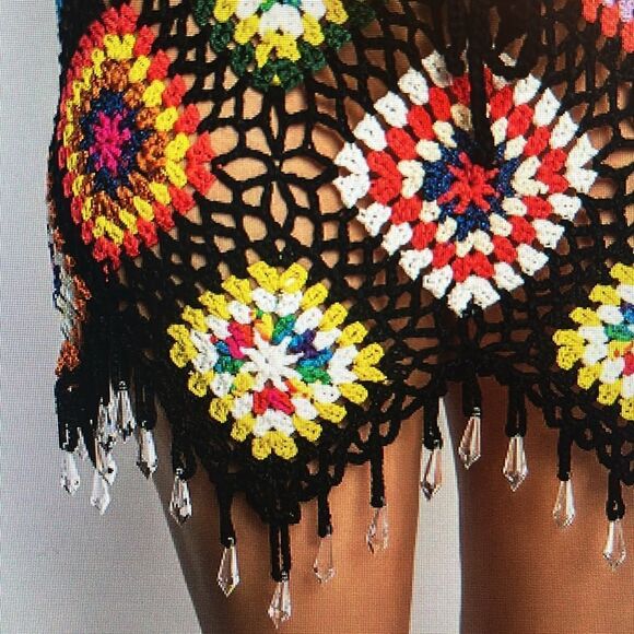 New! AKIRA PACK YOUR BAGS RHINESTONE TRIM CROCHET SKIRT SIZE SMALL - Picture 4 of 13